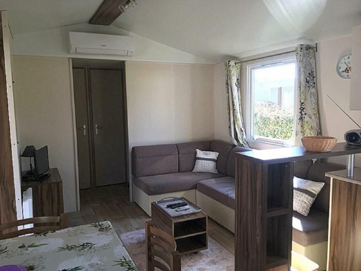 Mobile Home Ht De Gamme Climatise Dans Le Camping **** De La Reserve Gastes Zewnętrze zdjęcie